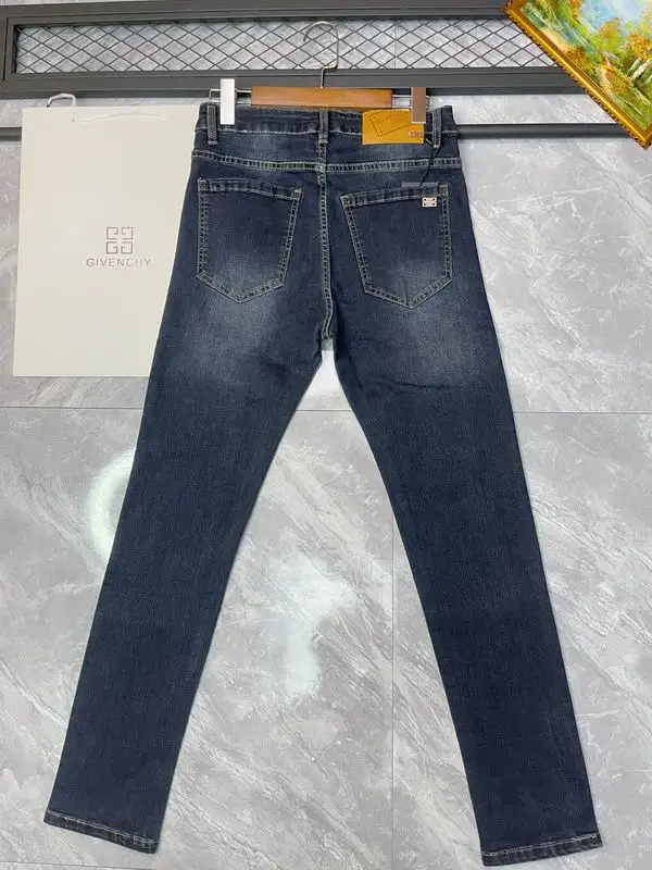 Givenchy sz29-38 25tx17 (3)